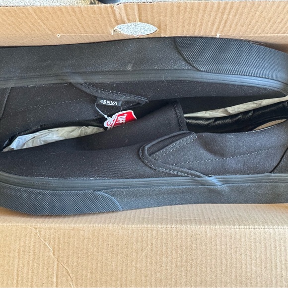 Vans Classic Slip-On Shoes - Picture 4 of 4